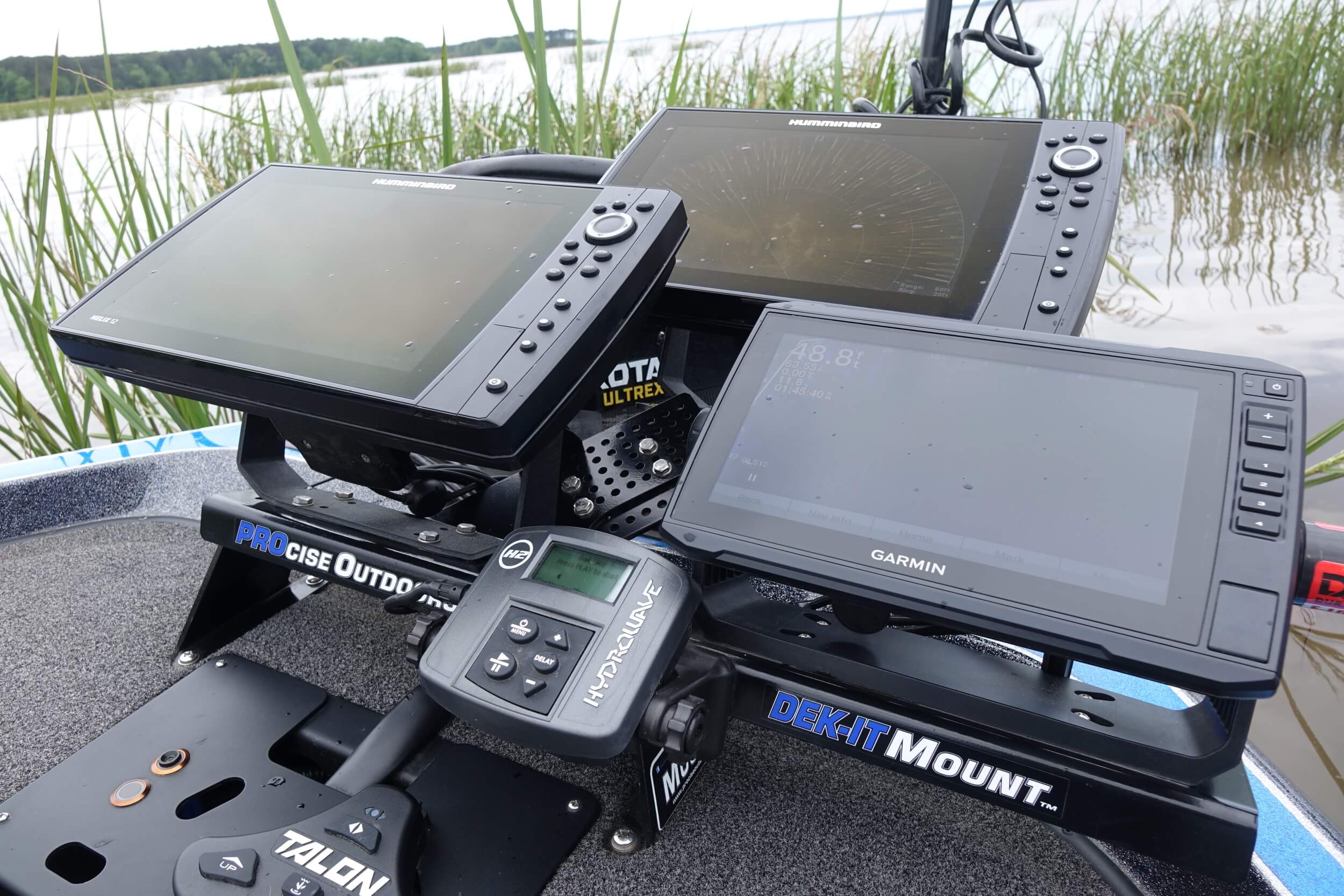 Dek-It Triple Stacker Plage Fishing Electronics Mount for Bass Boats  DSC02047